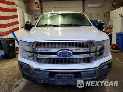 Piąte zdjęcie samochodu w środku: 2019 FORD F150 SUPERCREW VIN:1FTFW1E49KFC74775 - miniatura
