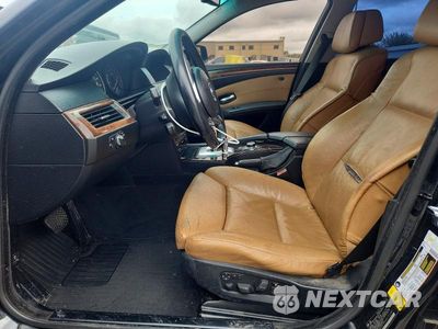 Zdjęcie 7 z 12 samochodu: 2009 BMW 528 I VIN:WBANU53549C122481 - miniatura
