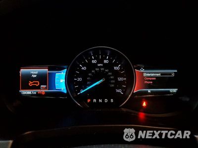 Zdjęcie 9 z 13 samochodu: 2019 FORD EXPLORER XLT VIN:1FM5K8D80KGA45508 - miniatura