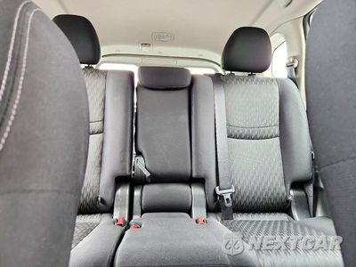 Zdjęcie 10 z 13 samochodu: 2018 NISSAN ROGUE S VIN:JN8AT2MV1JW314045 - miniatura