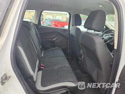 Zdjęcie 10 z 12 samochodu: 2013 FORD ESCAPE S VIN:1FMCU0F71DUC84366 - miniatura