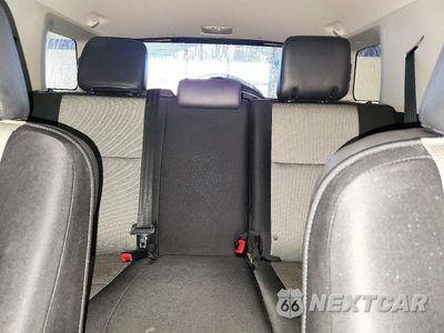 Zdjęcie 10 z 14 samochodu: 2013 TOYOTA FJ CRUISER BASE VIN:JTEBU4BF5DK161486 - miniatura