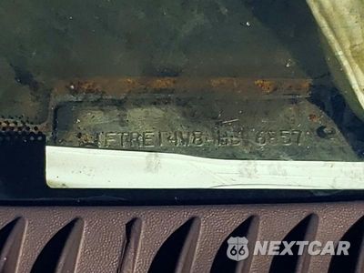 Zdjęcie 13 z 13 samochodu: 2004 FORD E150 DELIVERY VAN VIN:1FTRE14W84HB16857 - miniatura