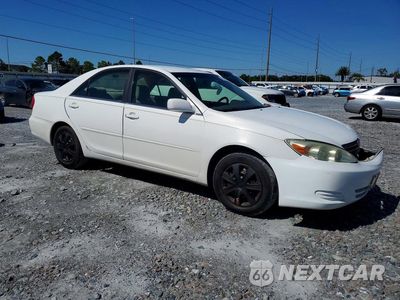 Czwarte zdjęcie samochodu z boku: 2003 TOYOTA CAMRY LE VIN:4T1BE32K03U130752 - miniatura