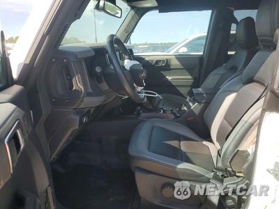 Zdjęcie 7 z 13 samochodu: 2024 FORD BRONCO BIG BEND VIN:1FMDE7BH6RLA85920 - miniatura