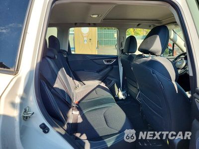 Zdjęcie 10 z 12 samochodu: 2022 SUBARU FORESTER PREMIUM VIN:JF2SKAEC2NH419215 - miniatura