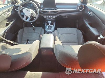 Zdjęcie 8 z 12 samochodu: 2021 KIA FORTE LXS VIN:3KPF24AD0ME386378 - miniatura