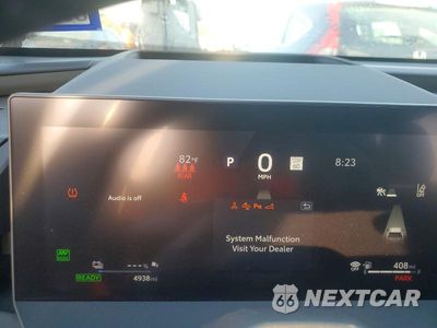 Zdjęcie 9 z 14 samochodu: 2026 TOYOTA RAV4 PLUG-IN HYBRID XSE VIN:JTM7ERAV6TJ001800 - miniatura