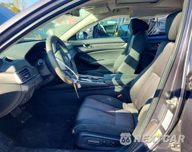 Zdjęcie 7 z 12 samochodu: 2019 HONDA ACCORD EX VIN:1HGCV1F46KA030780 - miniatura