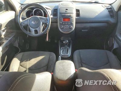 Zdjęcie 8 z 14 samochodu: 2013 KIA SOUL + VIN:KNDJT2A63D7628254 - miniatura