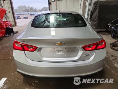 Zdjęcie 6 z 12 samochodu: 2018 CHEVROLET MALIBU LT VIN:1G1ZD5ST2JF255420 - miniatura