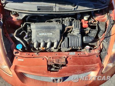 Zdjęcie 11 z 12 samochodu: 2008 HONDA FIT SPORT VIN:JHMGD37618S018570 - miniatura