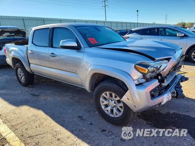 Czwarte zdjęcie samochodu z boku: 2019 TOYOTA TACOMA SR5 V6 VIN:3TMAZ5CN9KM112343 - miniatura