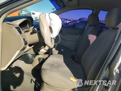 Zdjęcie 7 z 12 samochodu: 2006 FORD FOCUS ZX4 VIN:1FAFP34N76W209390 - miniatura