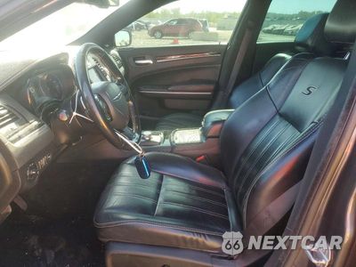 Zdjęcie 7 z 12 samochodu: 2019 CHRYSLER 300 S VIN:2C3CCABG0KH634013 - miniatura