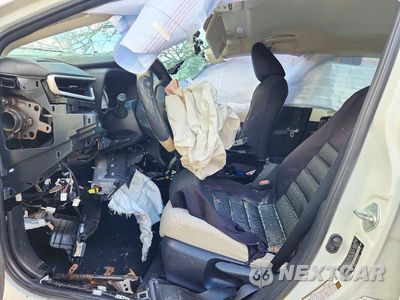 Zdjęcie 7 z 12 samochodu: 2020 TOYOTA COROLLA LE VIN:JTDEPRAE4LJ016524 - miniatura
