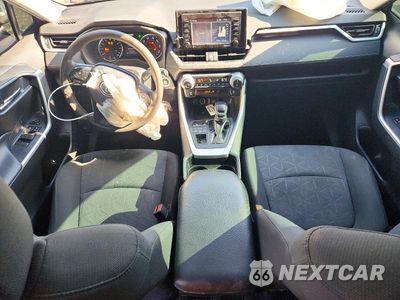 Zdjęcie 8 z 13 samochodu: 2020 TOYOTA RAV4 XLE VIN:2T3P1RFV9LC134087 - miniatura