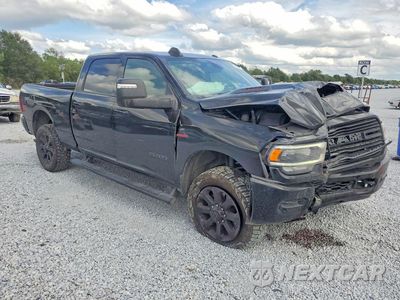 Czwarte zdjęcie samochodu z boku: 2024 RAM 2500 LARAMIE VIN:3C6UR5FL0RG332719 - miniatura