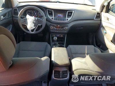 Zdjęcie 8 z 12 samochodu: 2017 HYUNDAI TUCSON ECO VIN:KM8J33A22HU406889 - miniatura