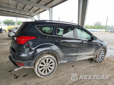 Trzecie zdjęcie samochodu z tyłu: 2019 FORD ESCAPE SEL VIN:1FMCU9HDXKUB40402 - miniatura