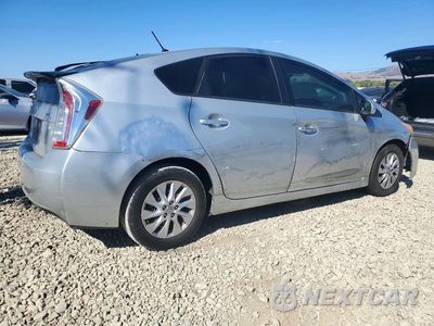 Trzecie zdjęcie samochodu z tyłu: 2012 TOYOTA PRIUS TWO VIN:JTDKN3DU2C5450457 - miniatura