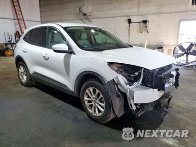 Czwarte zdjęcie samochodu z boku: 2020 FORD ESCAPE SE VIN:1FMCU9G60LUA74298 - miniatura