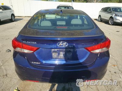 Zdjęcie 6 z 12 samochodu: 2013 HYUNDAI ELANTRA GLS VIN:5NPDH4AE2DH410481 - miniatura