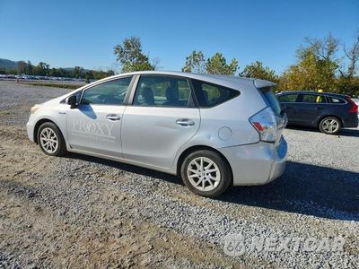 Drugie zdjęcie samochodu z przodu: 2013 TOYOTA PRIUS V TWO VIN:JTDZN3EU5D3274448 - miniatura