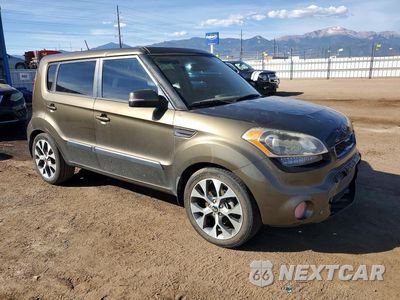 Czwarte zdjęcie samochodu z boku: 2013 KIA SOUL ! VIN:KNDJT2A67D7581861 - miniatura