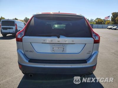 Zdjęcie 6 z 13 samochodu: 2010 VOLVO XC60 T6 VIN:YV4992DZXA2032765 - miniatura
