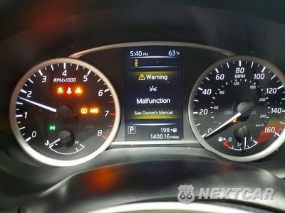 Zdjęcie 9 z 12 samochodu: 2018 NISSAN SENTRA SV VIN:3N1AB7AP2JY229308 - miniatura