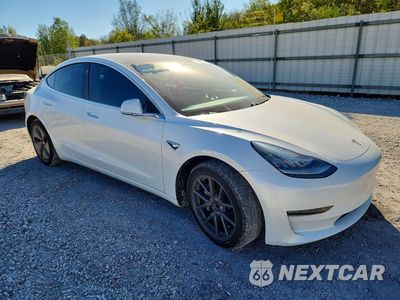 Czwarte zdjęcie samochodu z boku: 2020 TESLA MODEL 3 VIN:5YJ3E1EB6LF665277 - miniatura