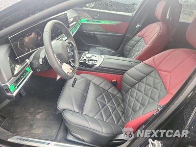 Zdjęcie 7 z 12 samochodu: 2026 BMW 740 XI VIN:WBA33EH09TCX83390 - miniatura