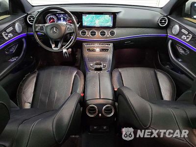 Zdjęcie 8 z 12 samochodu: 2018 MERCEDES-BENZ E 400 4MATIC VIN:WDDZF6GB9JA434371 - miniatura