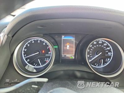Zdjęcie 9 z 12 samochodu: 2018 TOYOTA CAMRY SE VIN:JTNB11HK5J3051944 - miniatura
