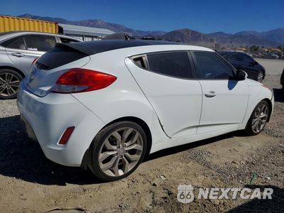 Trzecie zdjęcie samochodu z tyłu: 2013 HYUNDAI VELOSTER BASE VIN:KMHTC6AD0DU094061 - miniatura