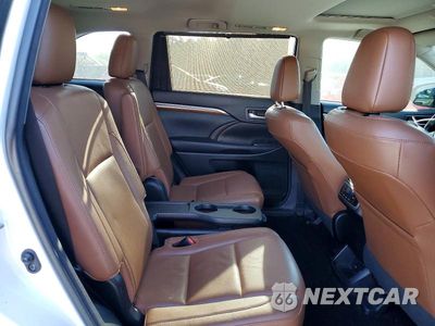 Zdjęcie 11 z 13 samochodu: 2017 TOYOTA HIGHLANDER LIMITED VIN:5TDYZRFHXHS223035 - miniatura