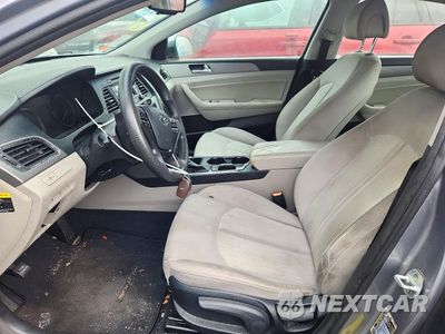 Zdjęcie 7 z 12 samochodu: 2016 HYUNDAI SONATA HYBRID SE VIN:KMHE24L13GA010615 - miniatura