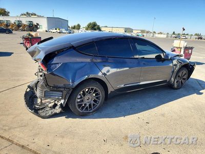 Trzecie zdjęcie samochodu z tyłu: 2025 TESLA MODEL 3 VIN:5YJ3E1EA1SF042221 - miniatura