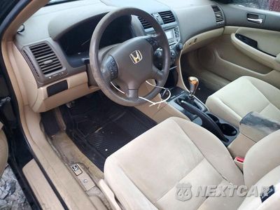 Zdjęcie 8 z 12 samochodu: 2007 HONDA ACCORD SE VIN:1HGCM55397A062696 - miniatura