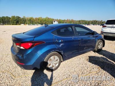 Trzecie zdjęcie samochodu z tyłu: 2016 HYUNDAI ELANTRA SE VIN:KMHDH4AE7GU600654 - miniatura
