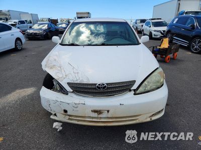 Piąte zdjęcie samochodu w środku: 2002 TOYOTA CAMRY LE V6 VIN:JTDBF32KX20021612 - miniatura