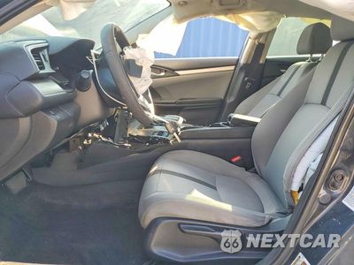Zdjęcie 7 z 13 samochodu: 2018 HONDA CIVIC LX VIN:19XFC2F51JE024252 - miniatura