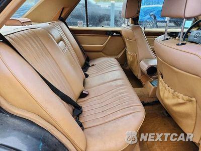 Zdjęcie 10 z 12 samochodu: 1990 MERCEDES-BENZ 300 D VIN:WDBEB28D6LB251969 - miniatura