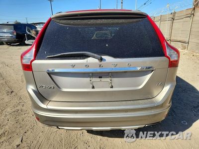 Zdjęcie 6 z 13 samochodu: 2015 VOLVO XC60 T6 PREMIER VIN:YV449MDK0F2745903 - miniatura