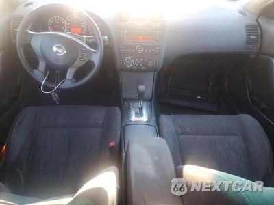 Zdjęcie 8 z 12 samochodu: 2010 NISSAN ALTIMA 2.5 VIN:1N4AL2APXAN511115 - miniatura