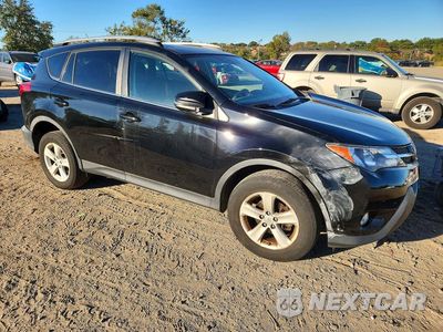 Czwarte zdjęcie samochodu z boku: 2014 TOYOTA RAV4 XLE VIN:2T3RFREV2EW191907 - miniatura