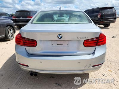 Zdjęcie 6 z 12 samochodu: 2012 BMW 328 I VIN:WBA3A5C59CFJ88837 - miniatura