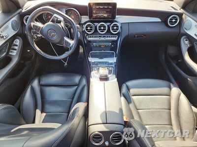 Zdjęcie 8 z 12 samochodu: 2016 MERCEDES-BENZ C 300 VIN:55SWF4JB9GU170805 - miniatura