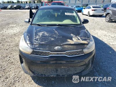 Piąte zdjęcie samochodu w środku: 2018 KIA RIO LX VIN:3KPA24AB0JE072704 - miniatura